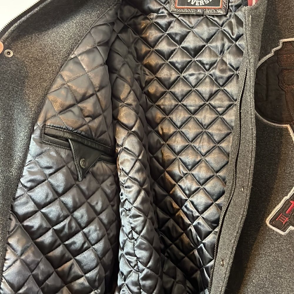 Def Jam Vintage University Jacket - Picture 9 of 12